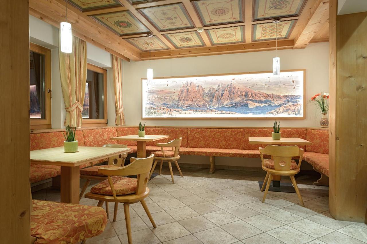 Hotel Ronce Ortisei Eksteriør bilde